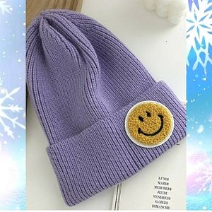 Ribbed knit beanie hat with smiley face, NWT